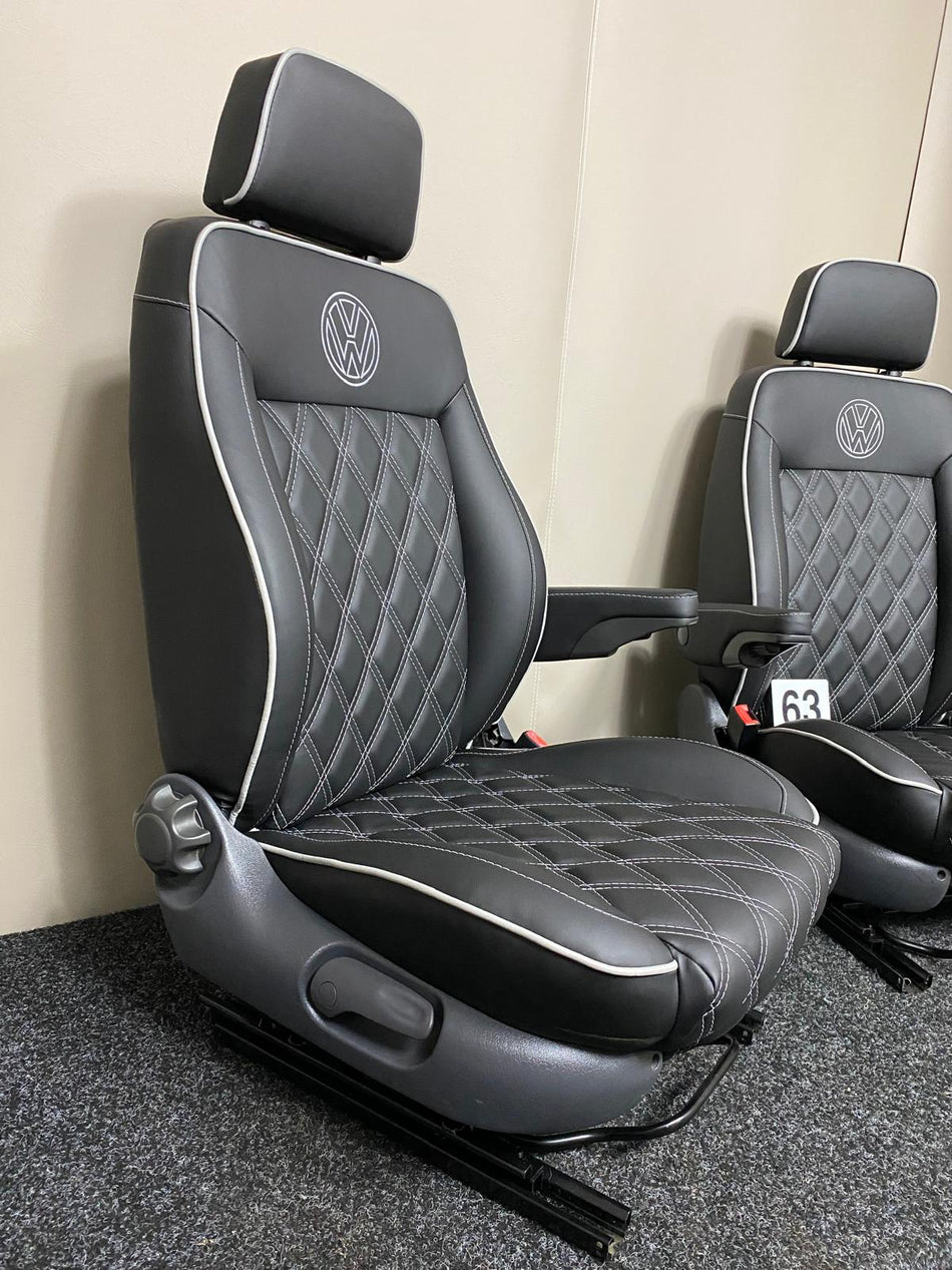 MK3 Replacement Swivel Captain Seats (63)