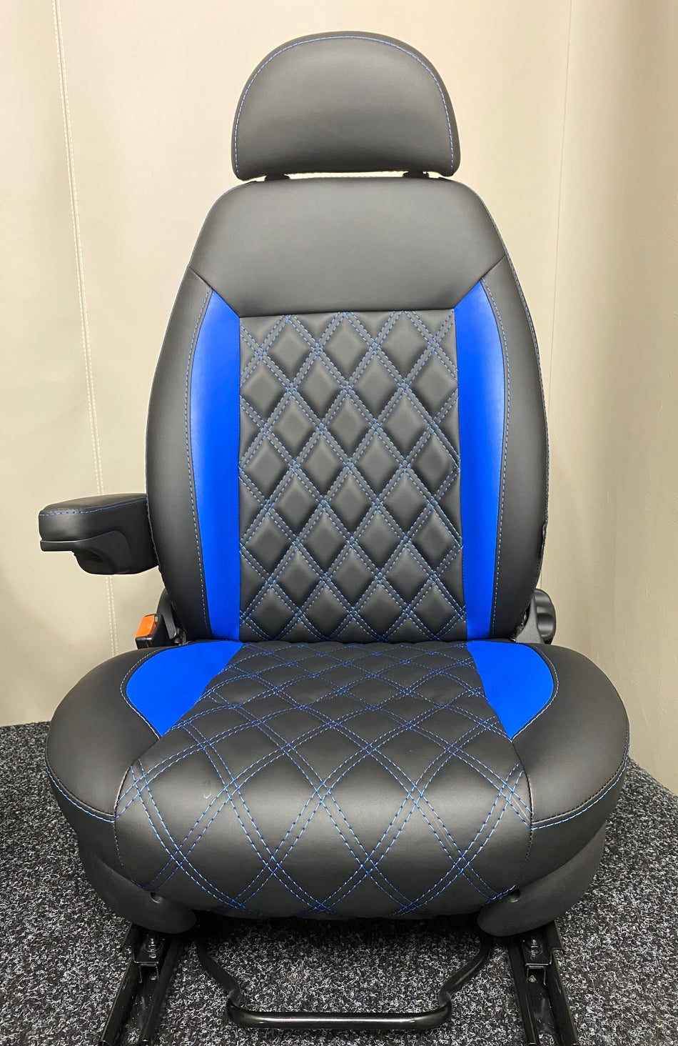 Pair of MK2 Replacement Swivel Captain Seats